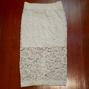 H&M lace skirt